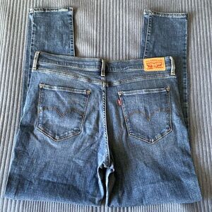 Levi’s 311 Shaping Skinny Jeans